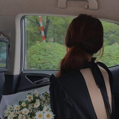 不认识的女友 海报